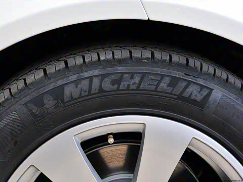 2011�� C 180K ������